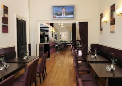 west end hotel lounge area