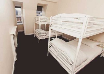 Malones hostel 4 bed room